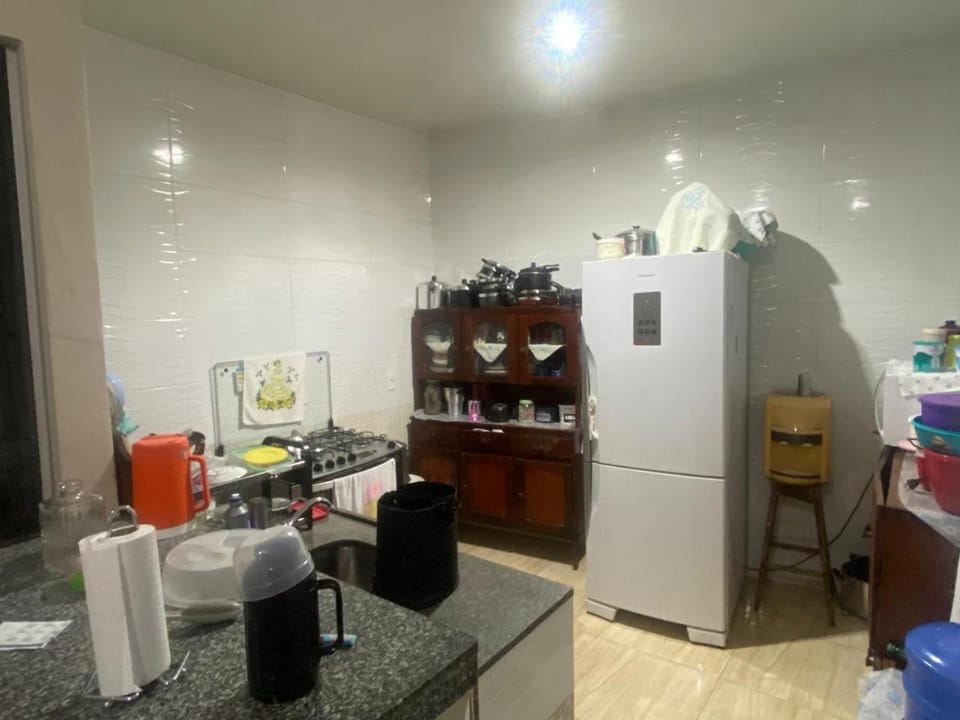 Casa Completa e Aconchegante com 2 Cômodos - terá duas pessoas na casa House in Belém