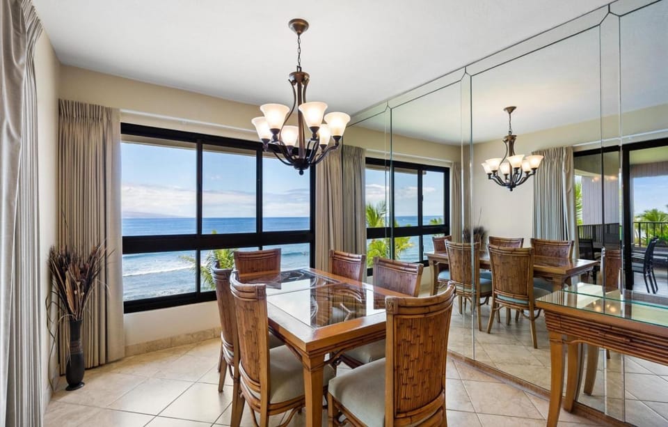 Kaanapali Alii 2 Bedroom Oceanfront House in Kaanapali