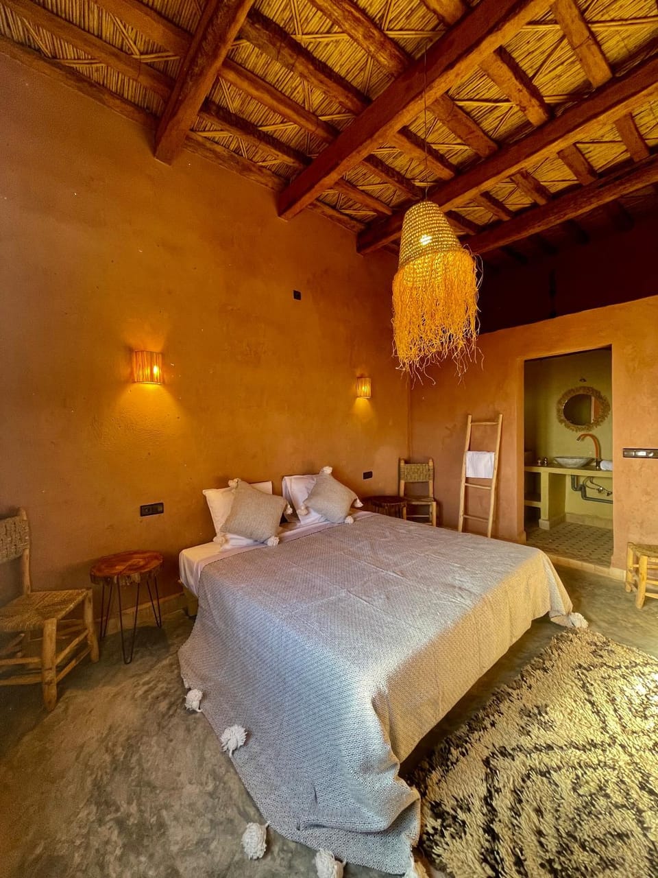 Bed, Photo of the whole room, Bedroom
