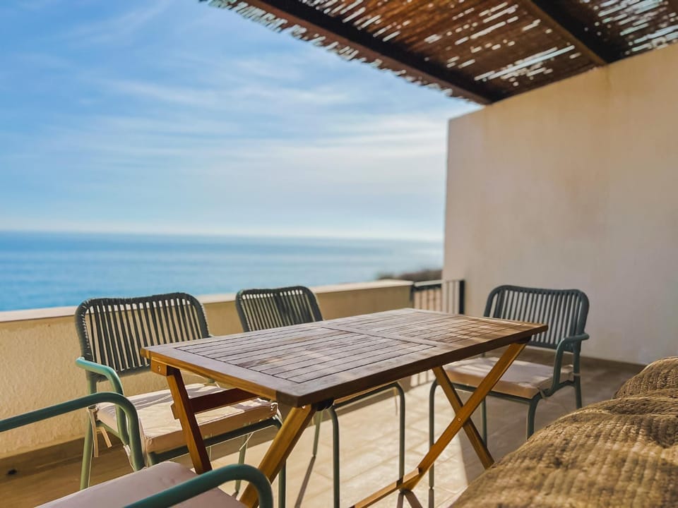 Patio, Balcony/Terrace, Dining area, Sea view