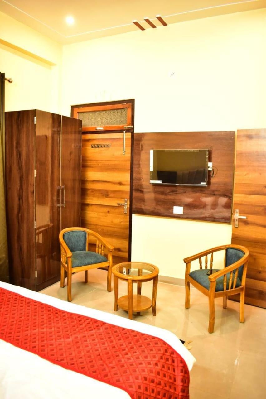 Maa Saraswati Homestay Vacation rental in Uttar Pradesh
