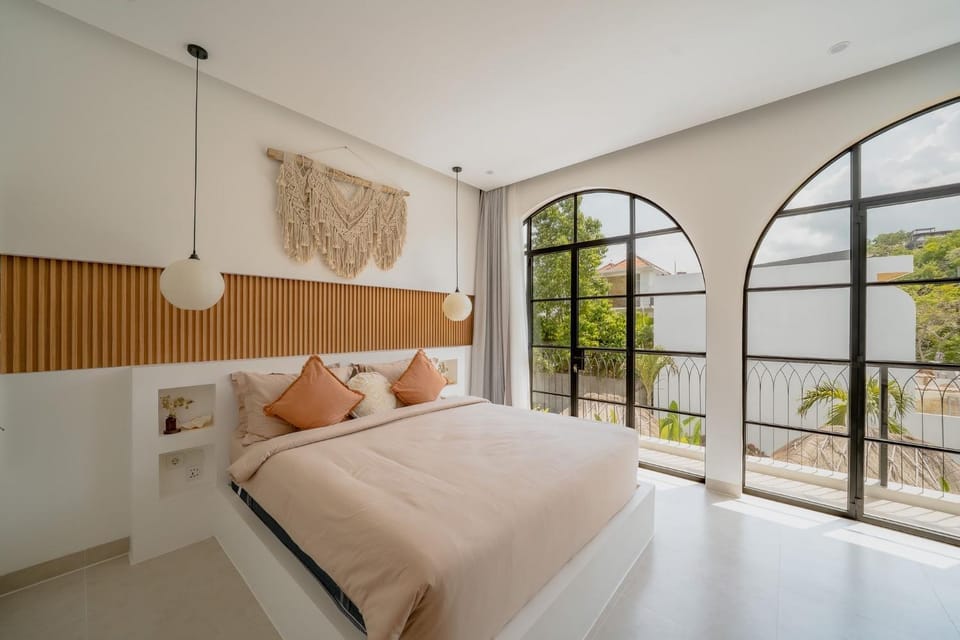 Bed, View (from property/room), Balcony/Terrace, Bedroom