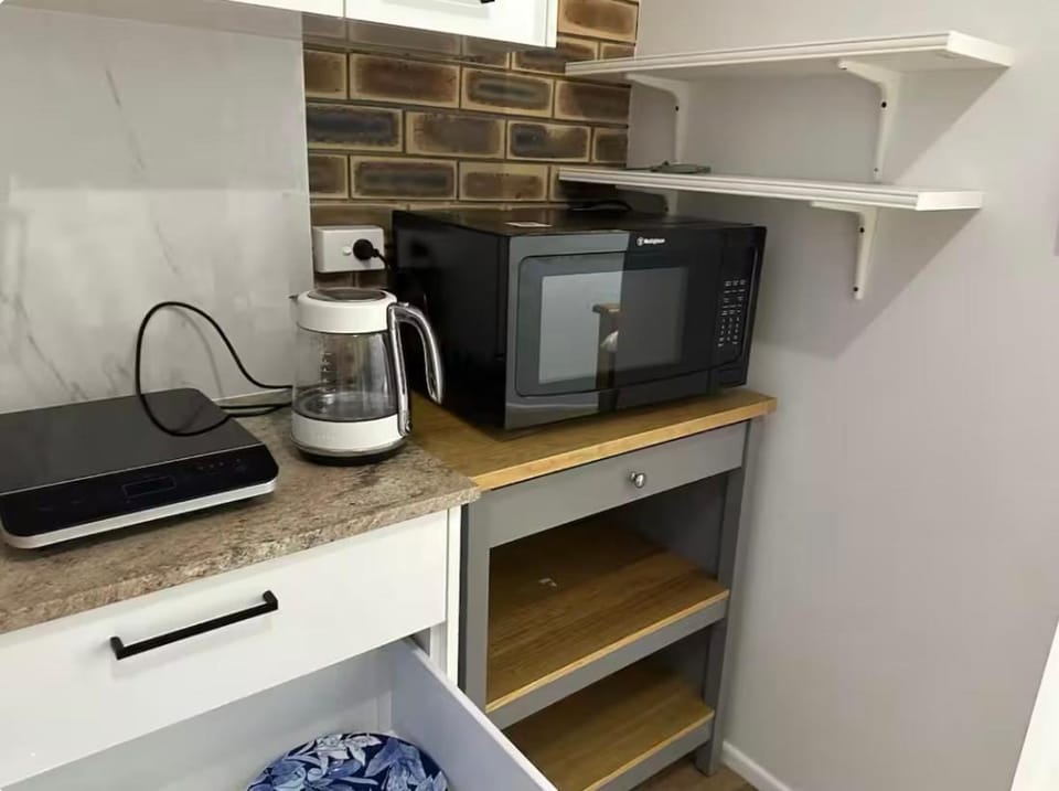 Mains Rd studio 带沙发阳光房 M8 Vacation rental in Brisbane