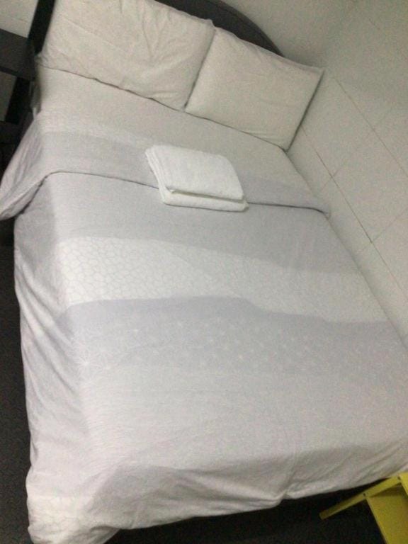 London Guest House Bed and Breakfast in Hong Kong