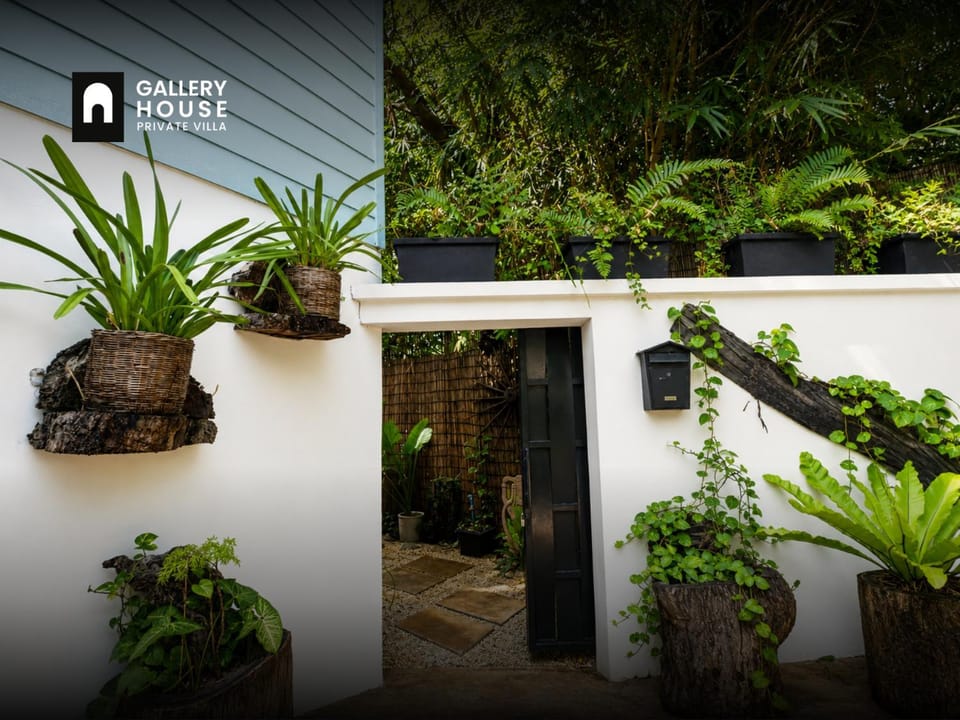 Property building, Natural landscape, Garden, Garden view