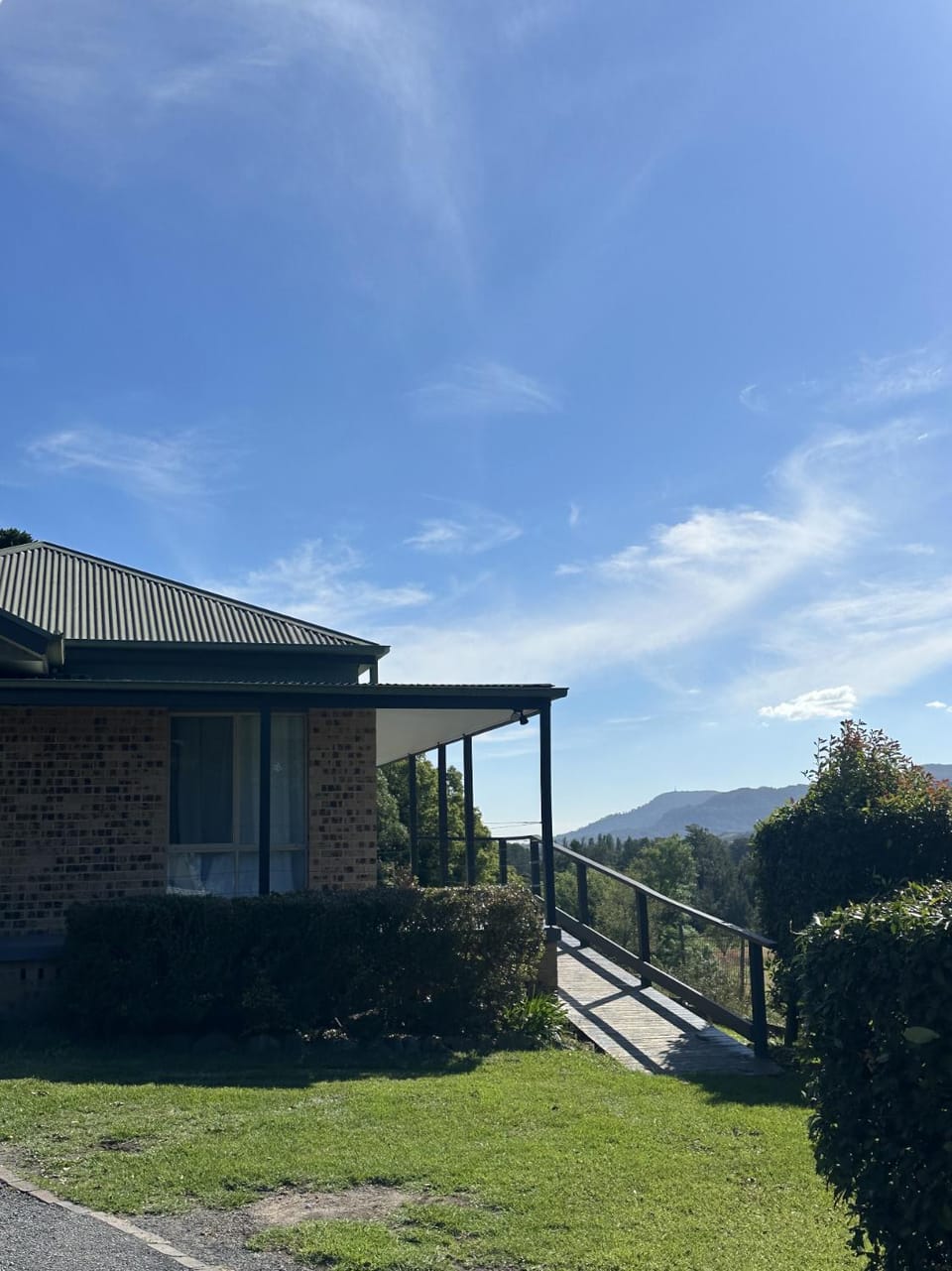 Hillview Studio One Farm Stay in Berry