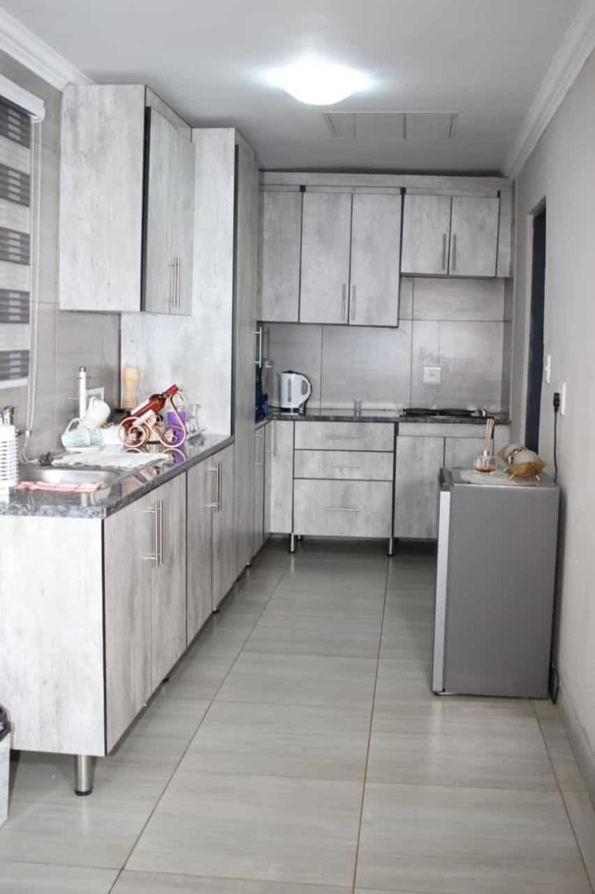 LESEGO LA RONA Villa Bed and Breakfast in North West, South Africa