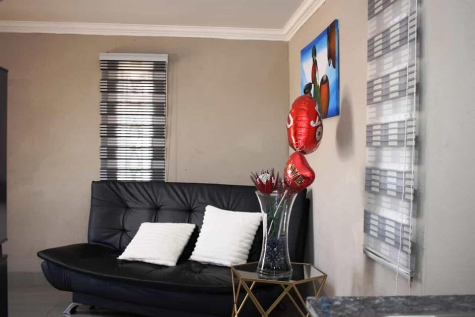 LESEGO LA RONA Villa Bed and Breakfast in North West, South Africa