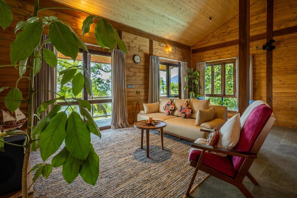Living room, Garden view