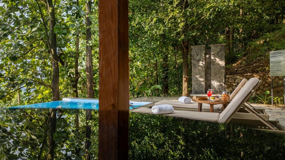 Natural landscape, Balcony/Terrace, Pool view