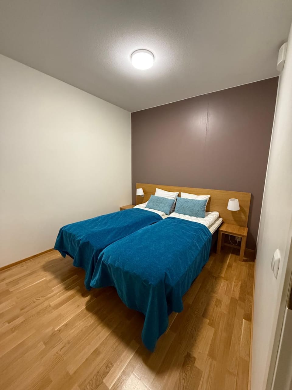 Bed, wardrobe