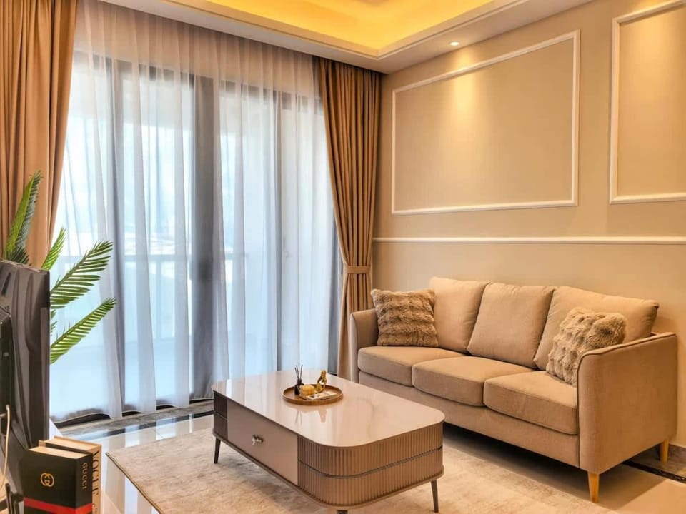 R&F Princess Cove 2BR Singapore CIQ Malls Nearby House in Johor Bahru