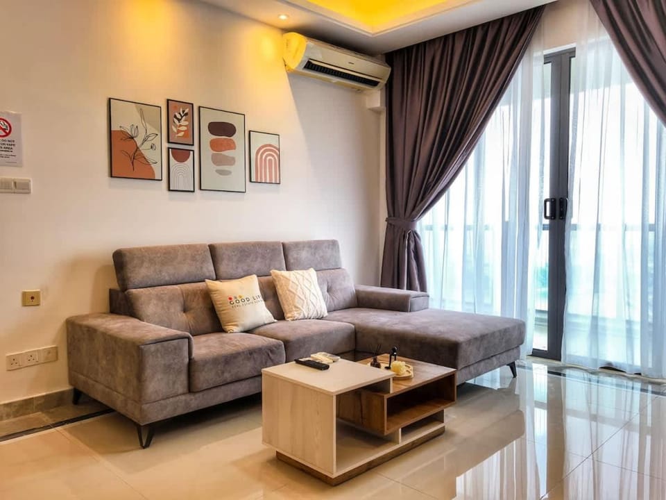R&F Princess Cove 3BR Sea View Bathtub JB Malls House in Johor Bahru
