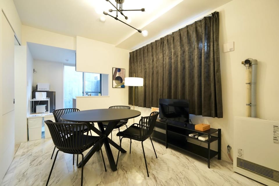 TV and multimedia, Dining area