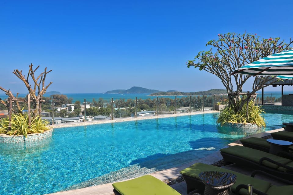 Day, Sea view, Swimming pool, sunbed