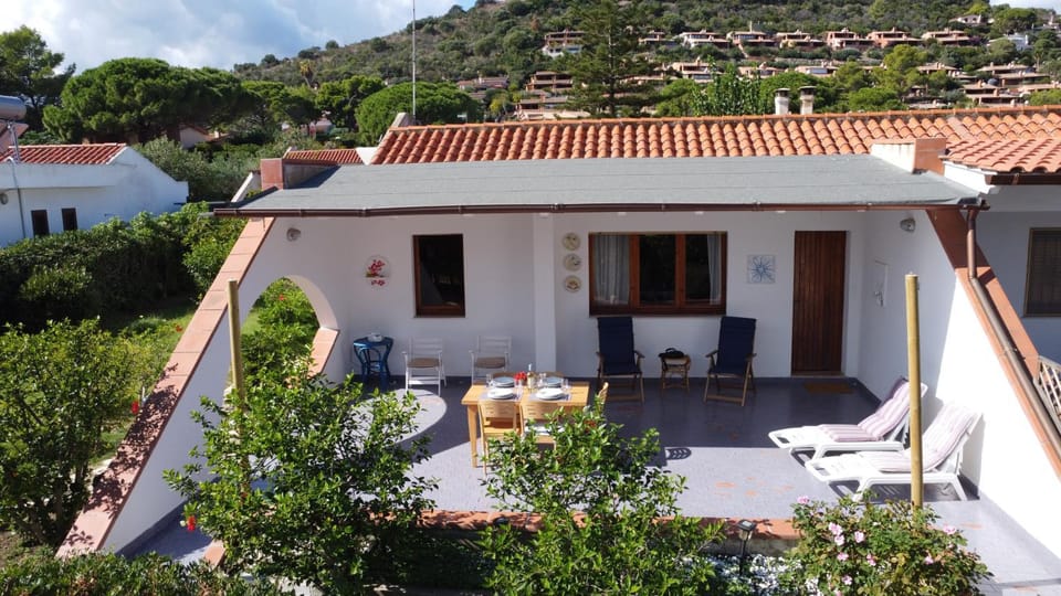 La Villetta a due passi dal mare Bestvacationever House in Costa Rei