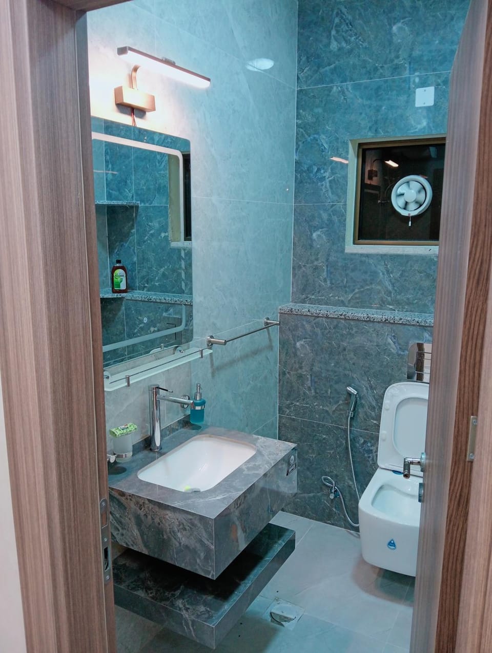 جرادات للشقق المفروشه Apartment in South District