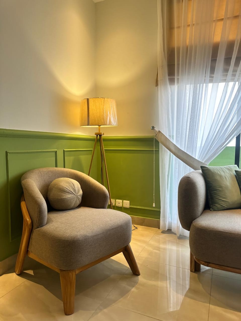 Zameen aurum Luxury Apartment Gulberg 3 Mirhaa homes-3 Apartment in Lahore