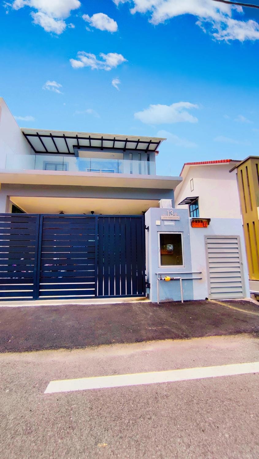 Property building, Day