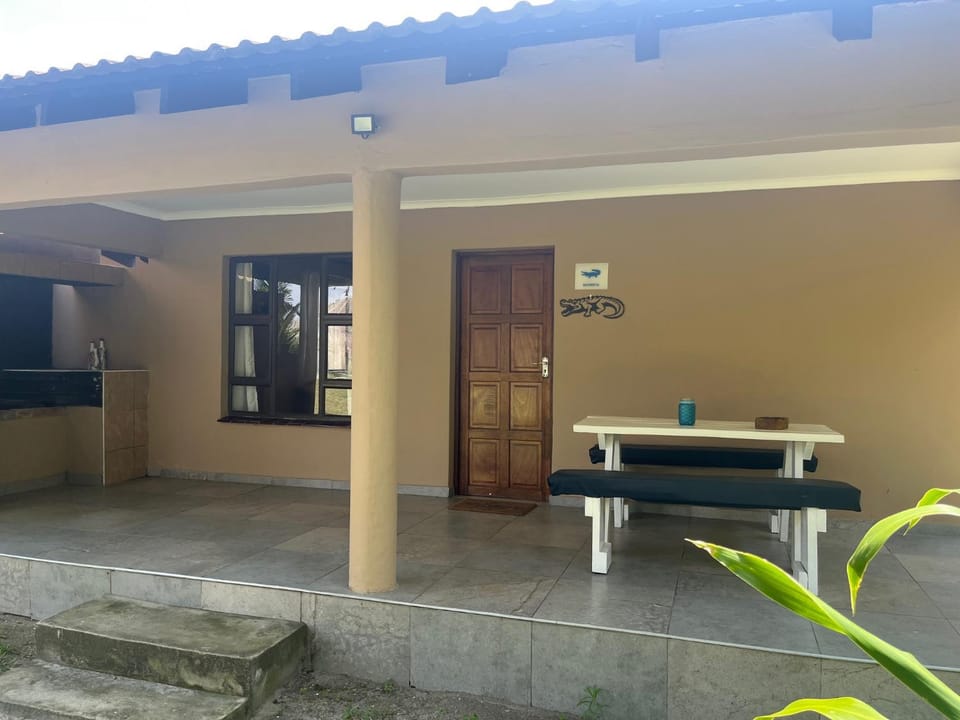 Patio, Dining area