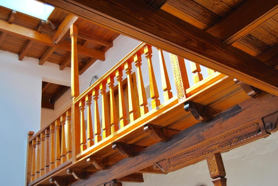 Decorative detail, On site