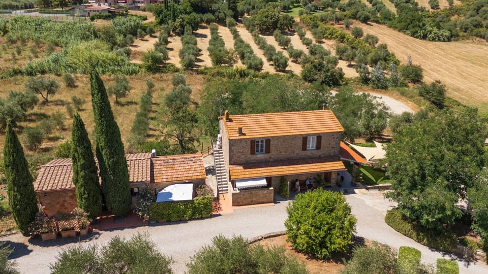 Property building, Bird's eye view, Garden, Garden view