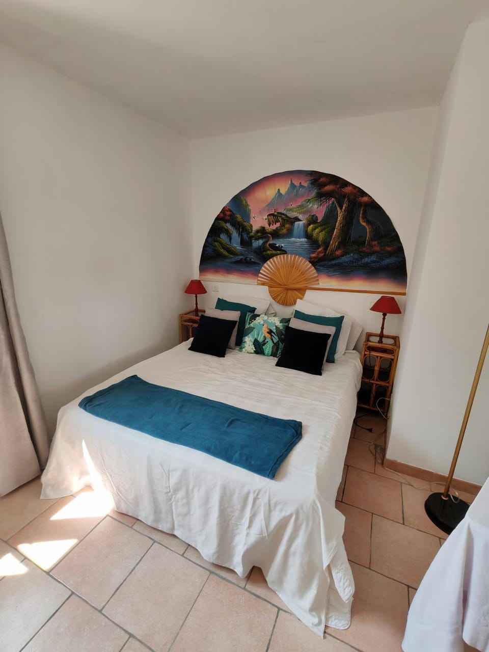 Chambre d'hôtes, à la nuitée 2 Bed and Breakfast in Provence