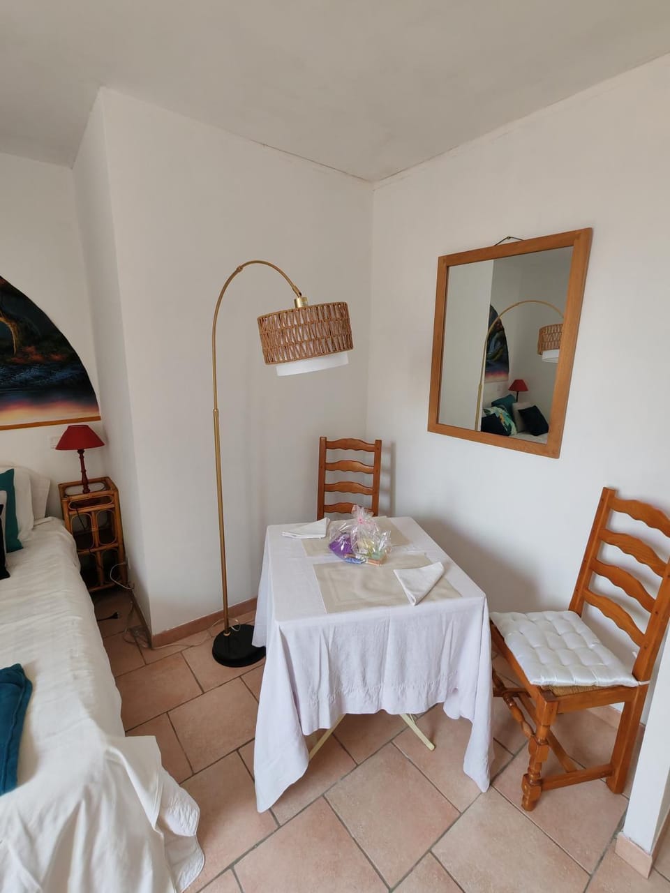 Chambre d'hôtes, à la nuitée 2 Bed and Breakfast in Provence