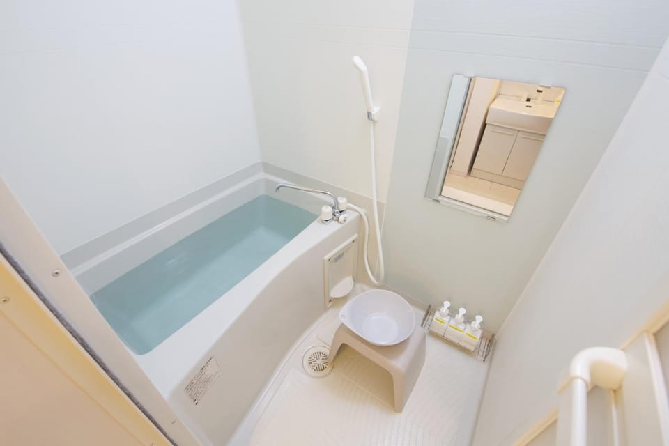 Bathroom, Bath