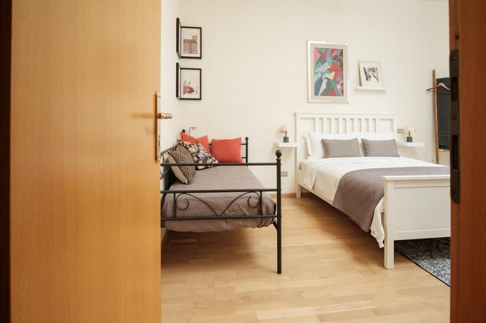 Tra le case di Reggio - Pisacane Apartment in Reggio Emilia