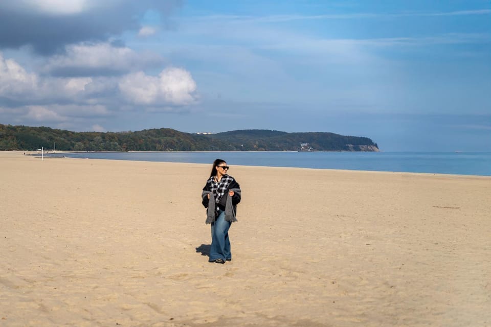 Nearby landmark, Beach