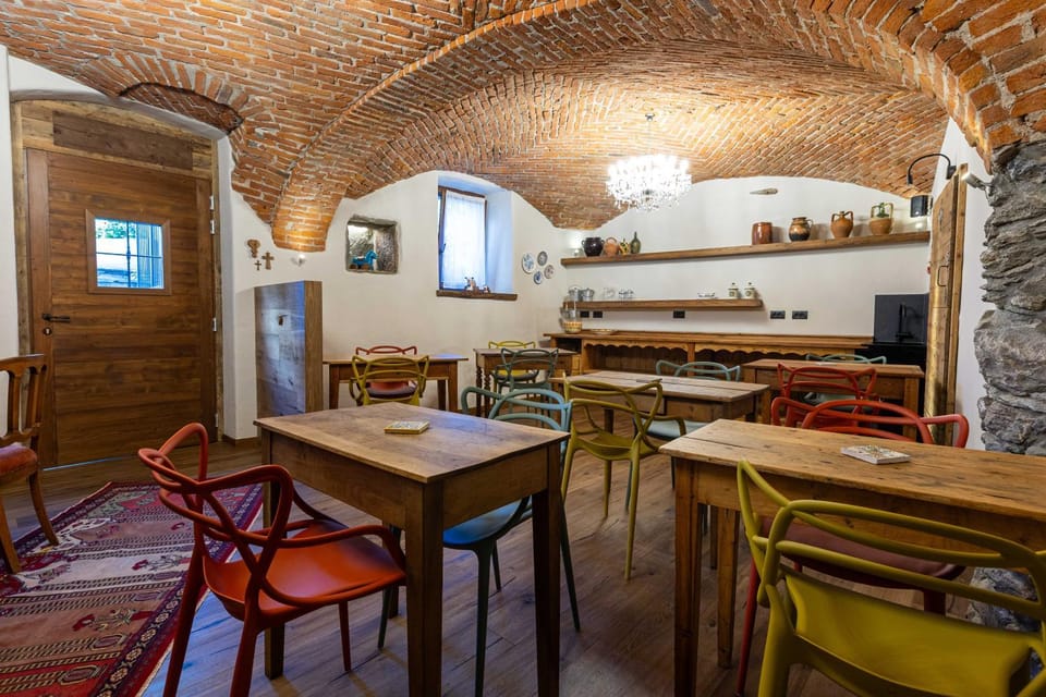 Dining area, Breakfast, Internal: Not applicable to any particular room