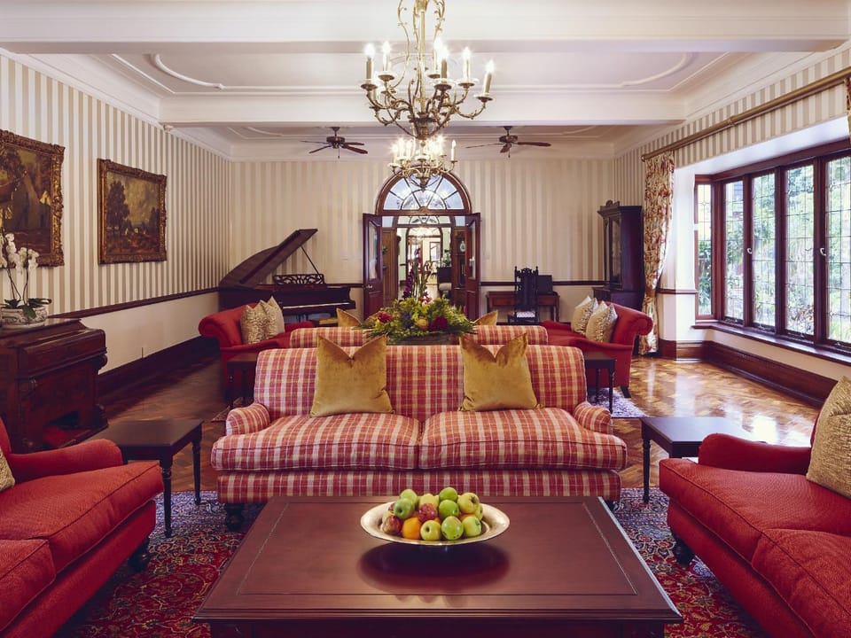 Communal lounge/ TV room, Lounge or bar