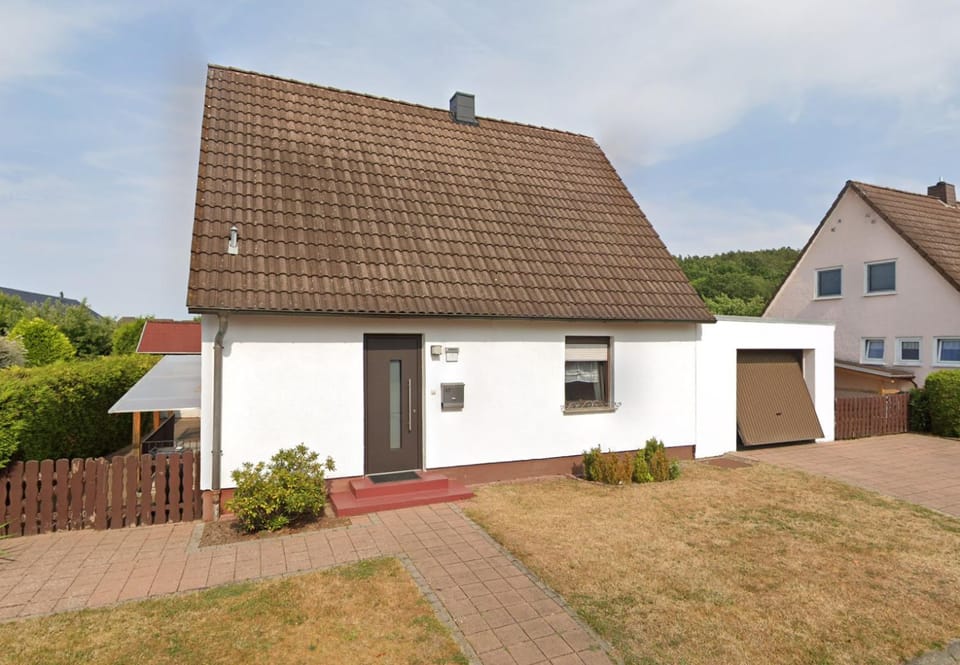 Property building, Street view