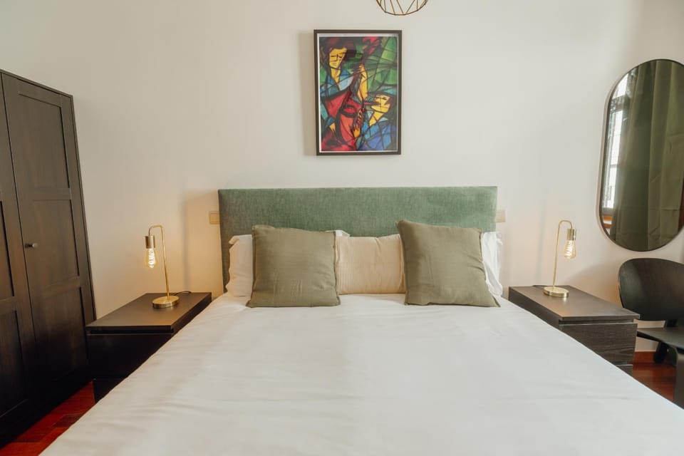 Bed, Bedroom