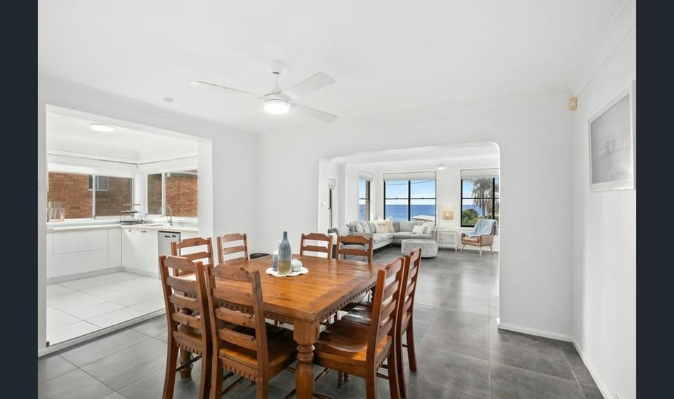 Family comfort across the road from North Beach House in Wollongong