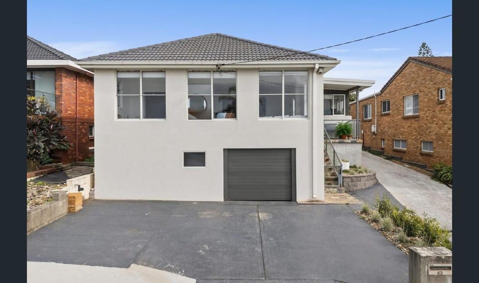 Family comfort across the road from North Beach House in Wollongong