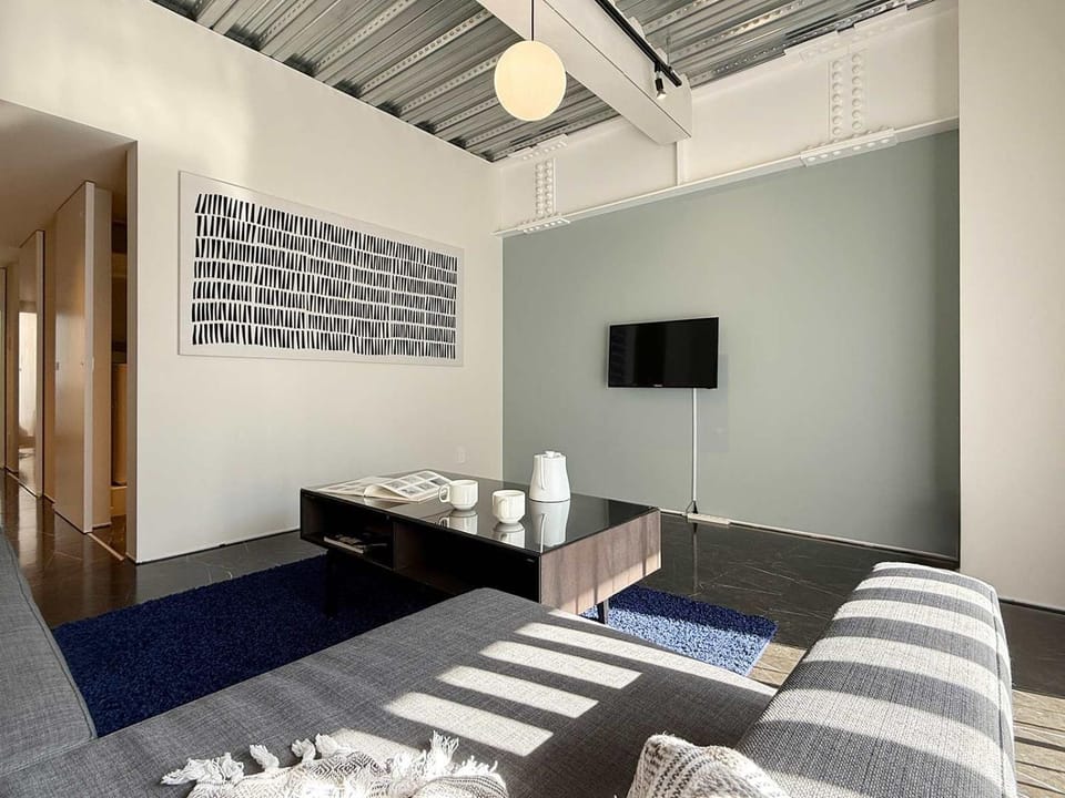 b hotel Komachi - 1 BR Apt Free Breakfast Included Apartment in Hiroshima