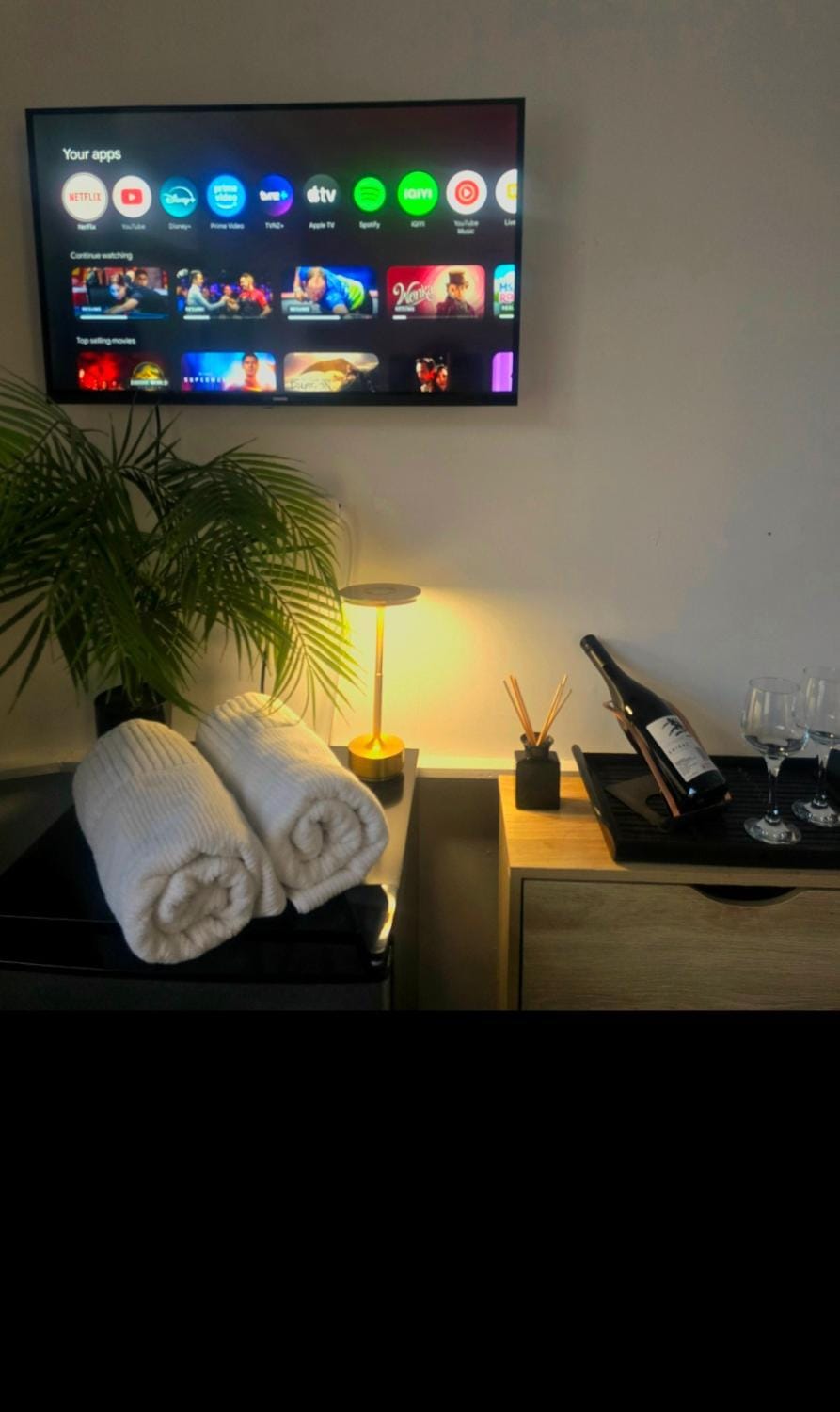 TV and multimedia, towels