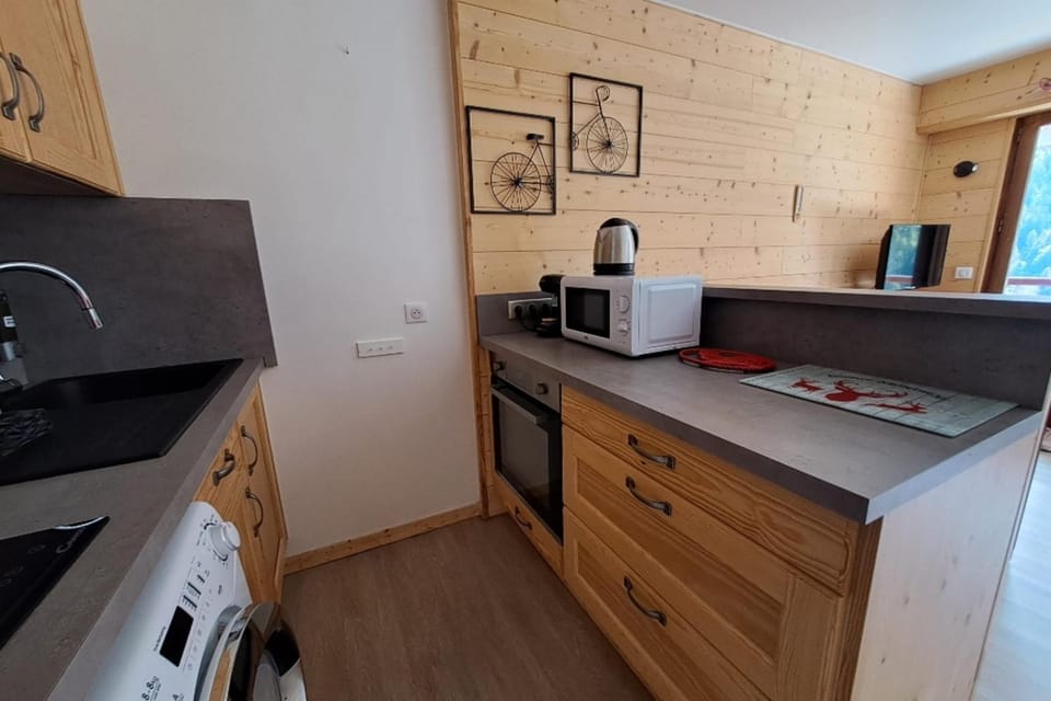 Bright studio in the heart of Le Grand-Bornand Apartment in Le Grand-Bornand