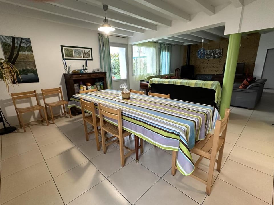 Chez zélinde House in Nouvelle-Aquitaine