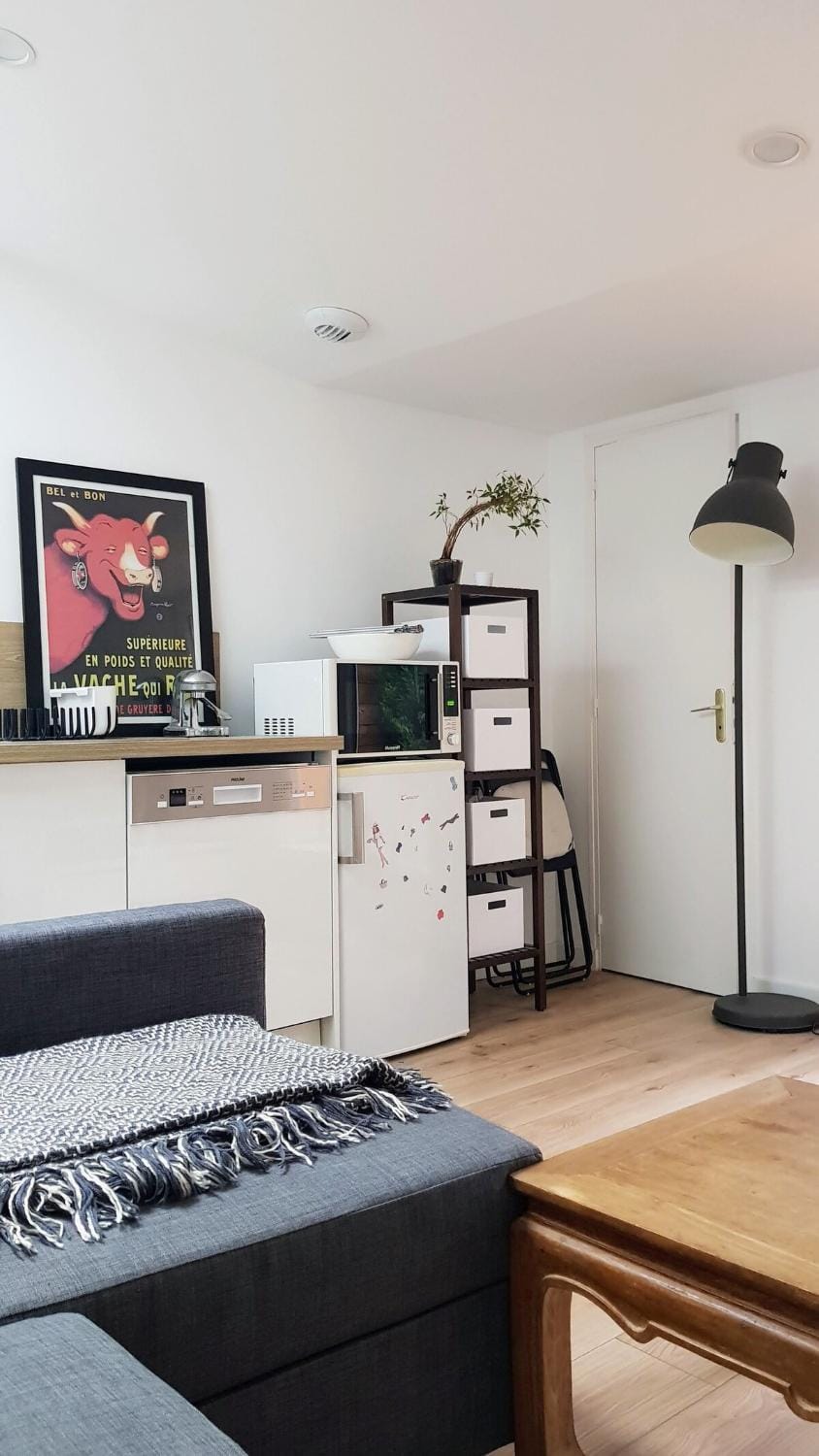 Living room, Seating area