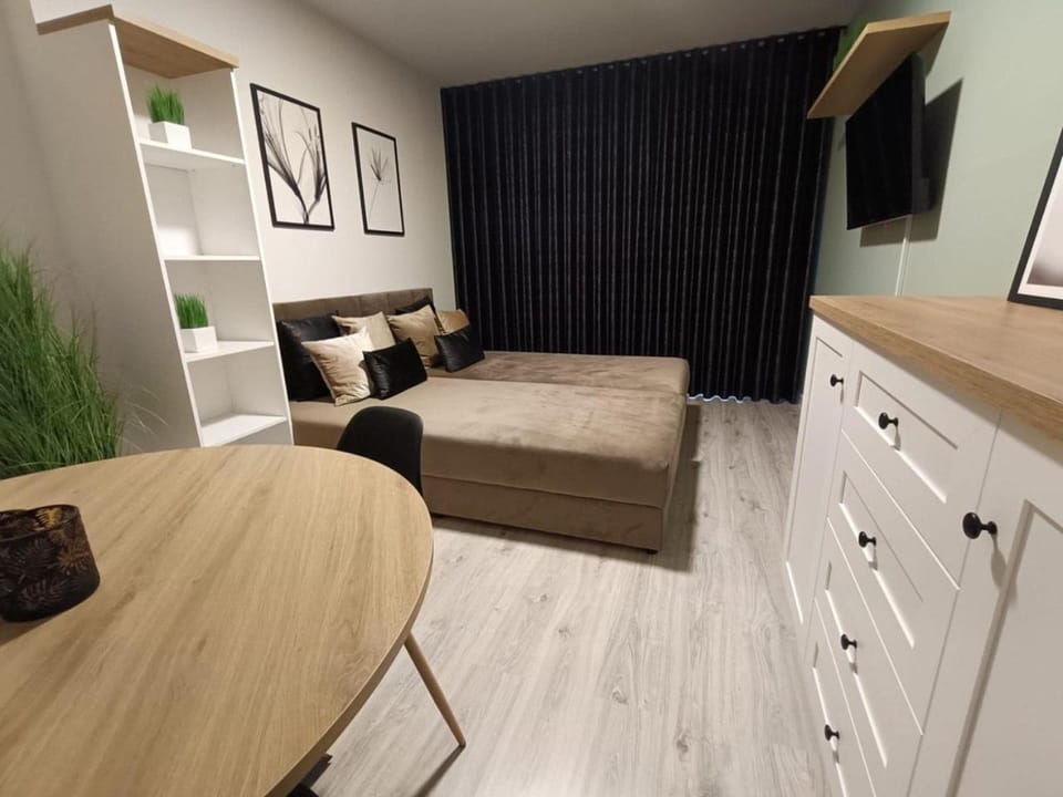 Living room, Photo of the whole room, Bedroom