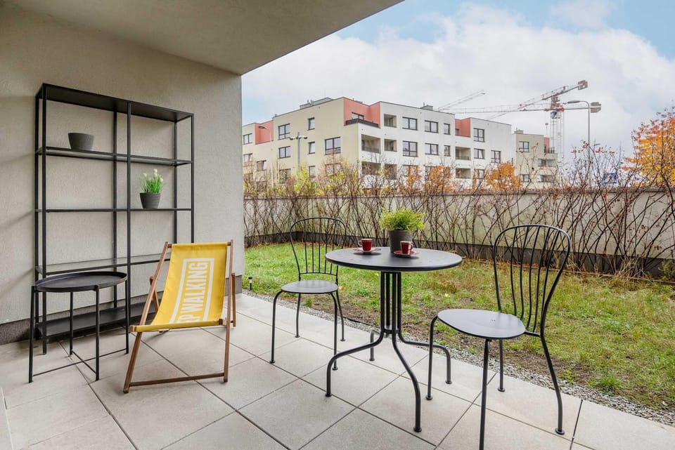Garden, Balcony/Terrace