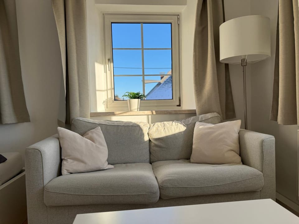 Yellow House Apartments - Top 3 Apartment in Upper Austria