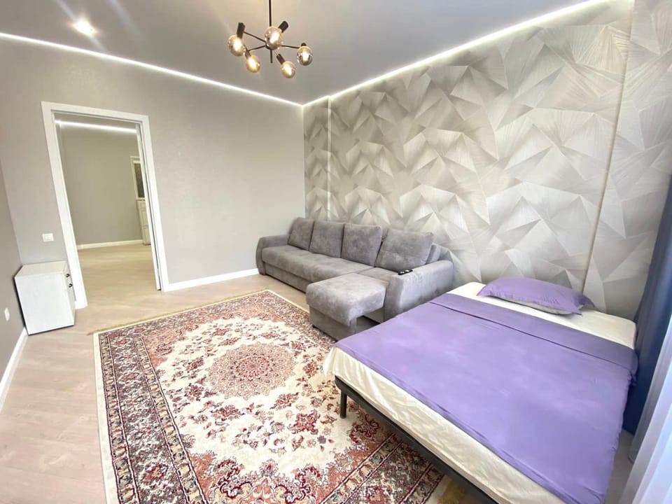 Seating area, Bedroom