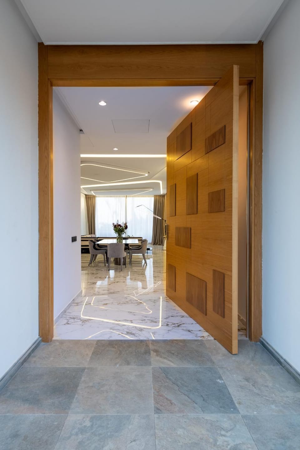 Property building, Facade/entrance, Off site