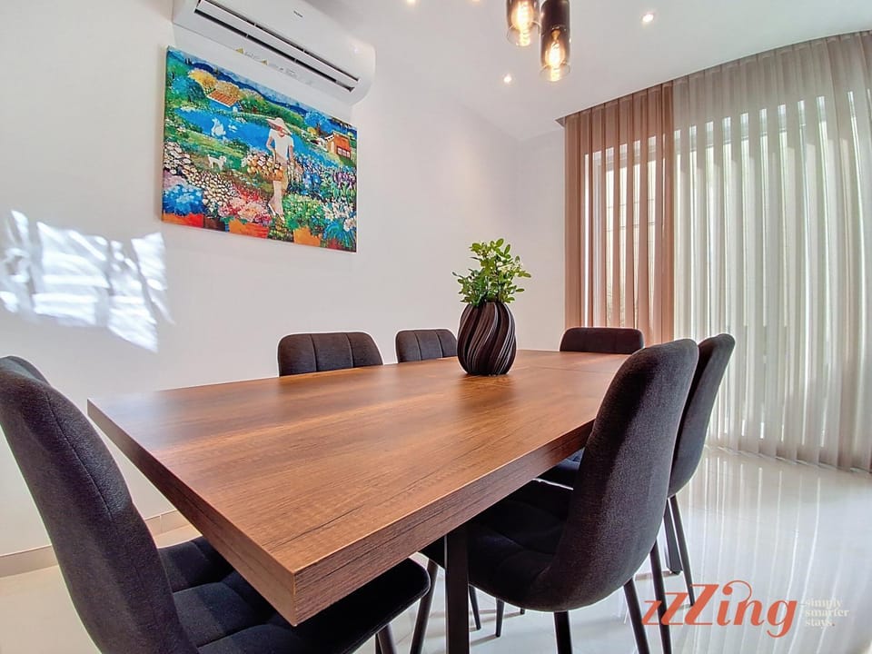 Dining area, air conditioner