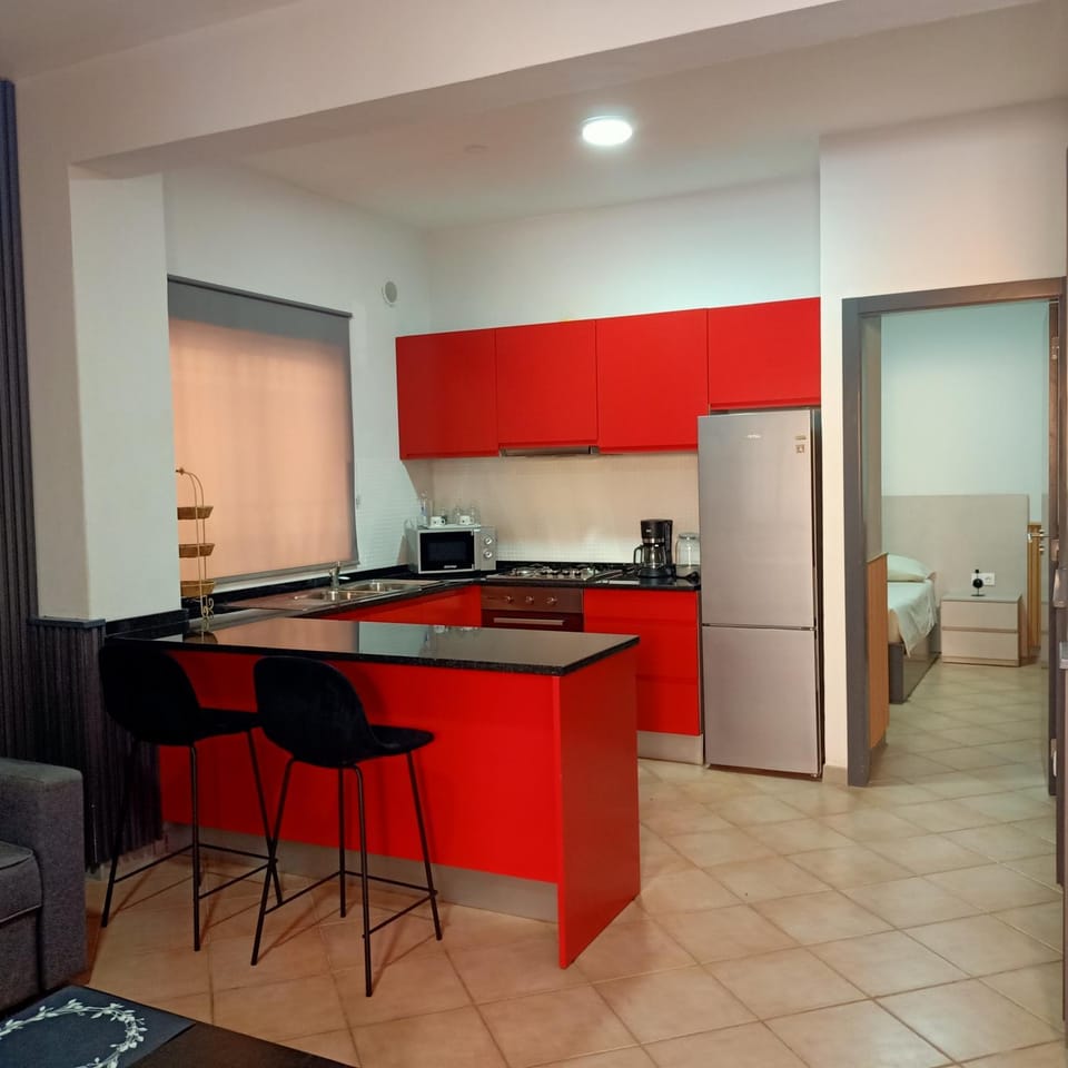 Kitchen or kitchenette, oven
