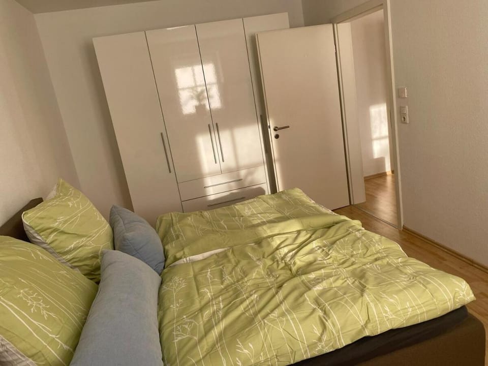Bed, Bedroom, wardrobe